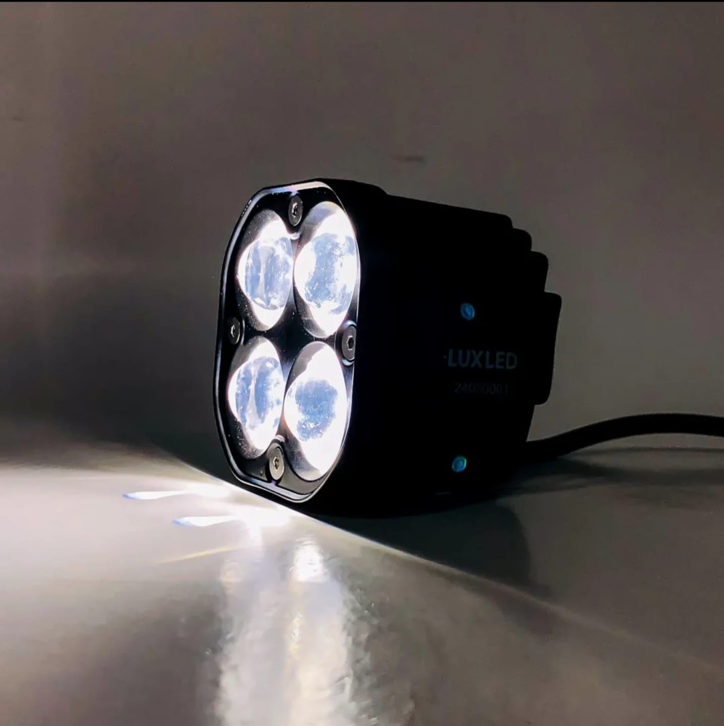 Faros Bicolor X 2 Led Cree 40 Watts Cada Uno Moto 4x4